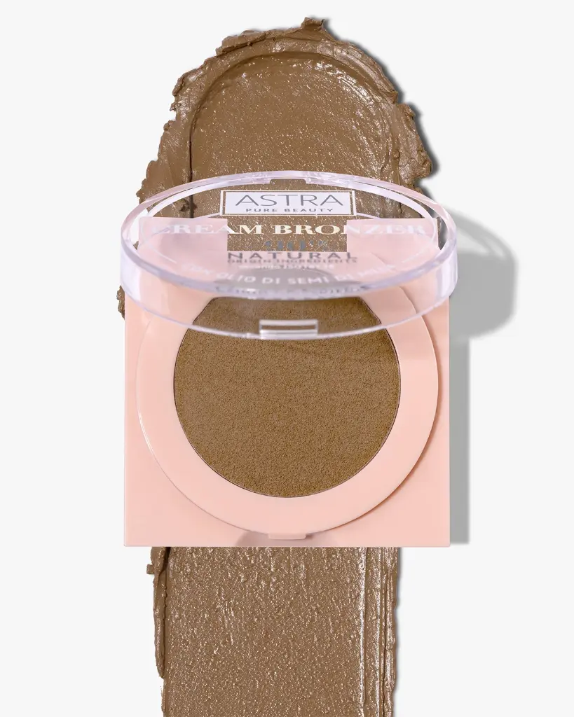 Astra Pure Beauty Cream Bronzer 01 Sandstone vb 2.webp